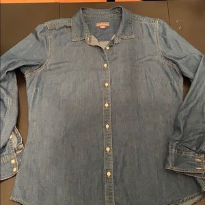Eddie Bauer Denim style shirt